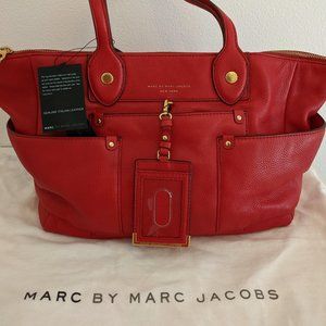Marc Jacobs East to West Leather Tote NWT